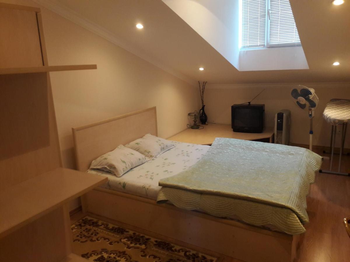 Neftiannikov Avenue Apartment Баку Екстериор снимка