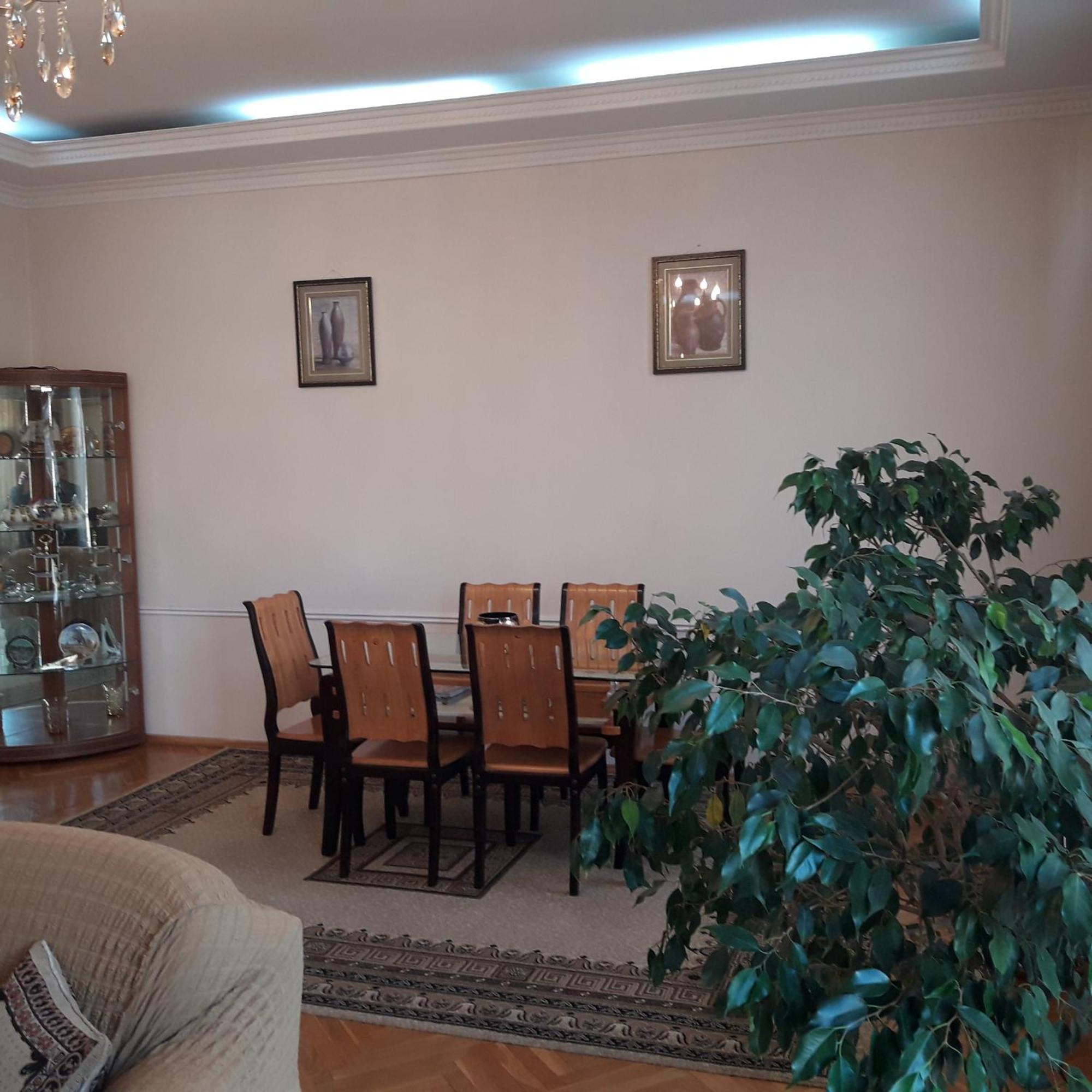 Neftiannikov Avenue Apartment Баку Екстериор снимка